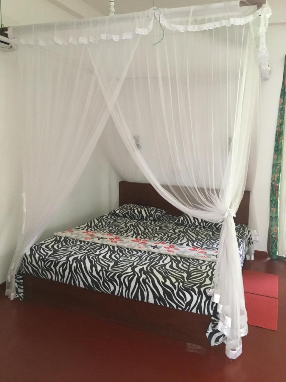 Bed and Breakfast Vivid Lanka Bentota Exterior foto
