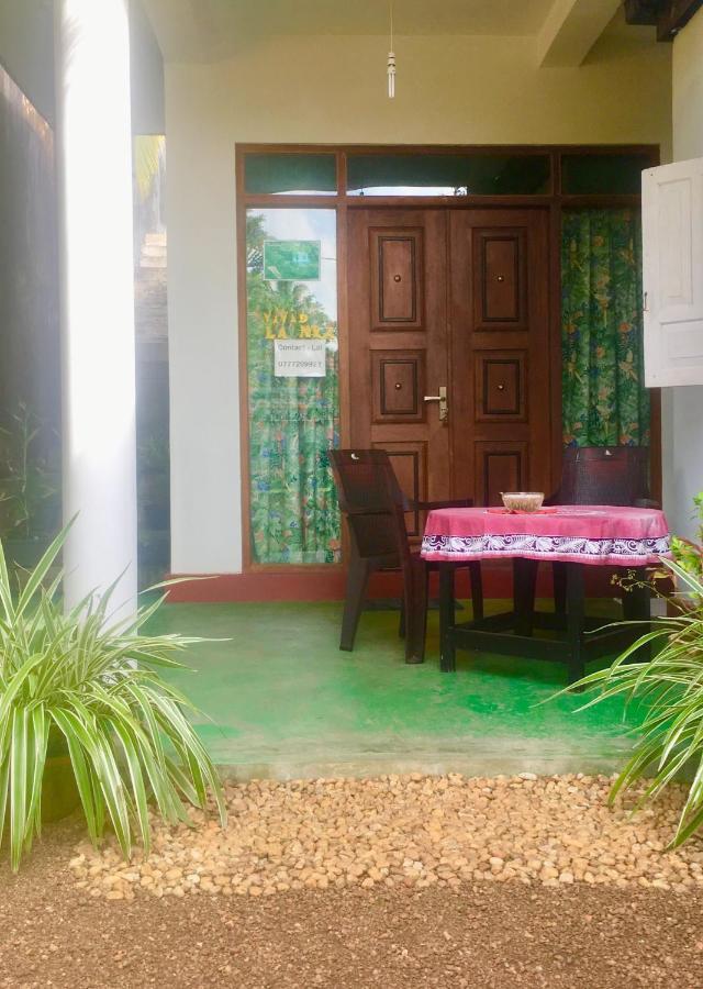 Bed and Breakfast Vivid Lanka Bentota Exterior foto