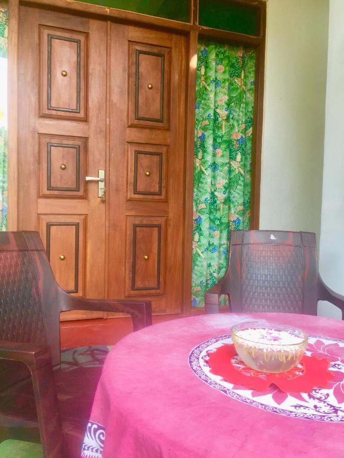 Bed and Breakfast Vivid Lanka Bentota Exterior foto