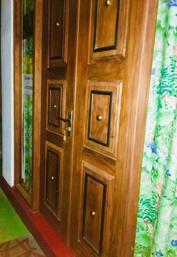Bed and Breakfast Vivid Lanka Bentota Exterior foto